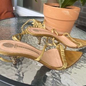 Less Tropeziennes sandals